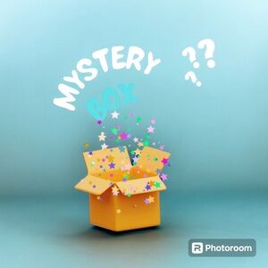 Mystery Box contains 4 pcs women’s size Large